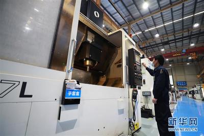 格力转换部分生产线 投身医疗装备研发